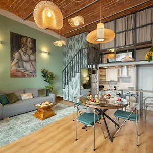 Cool Metropolitan Lifestyle Loft Florencia
