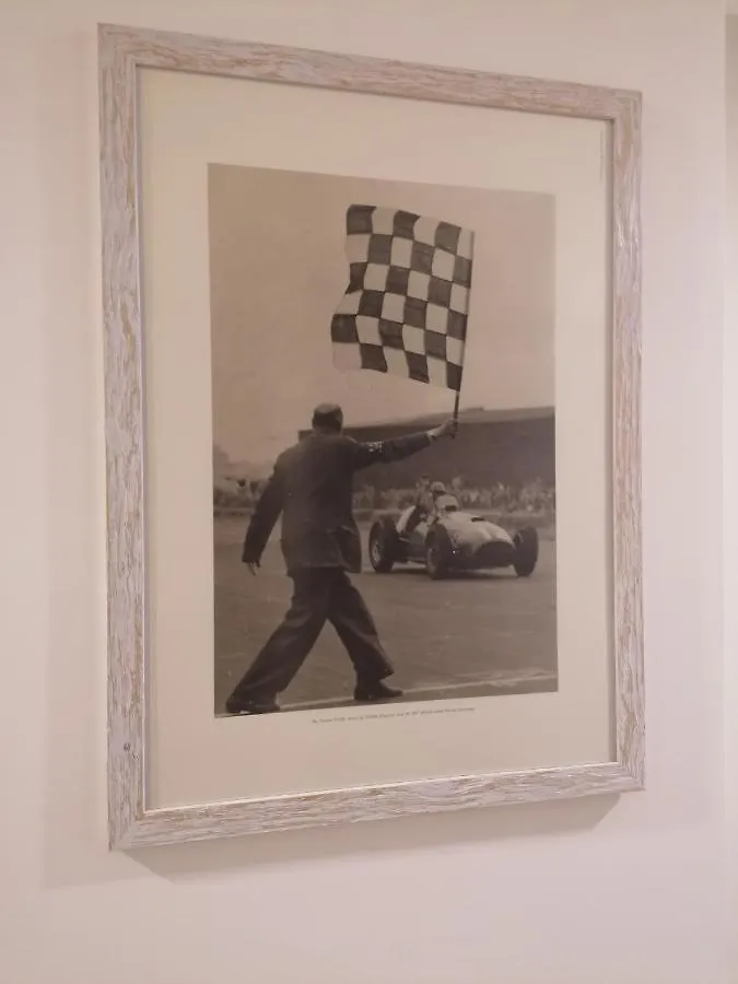 Ferrari Formula 1 Otel Orio al Serio Konukevi