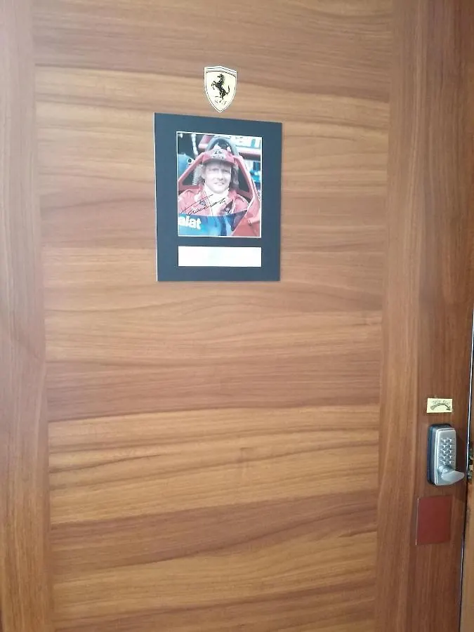 Ferrari Formula 1 Hotel Orio al Serio 0*,